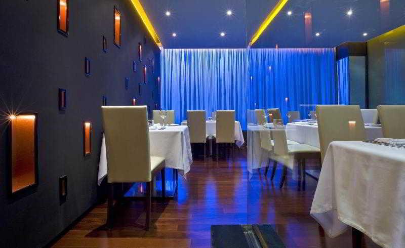 Le Meridien Hotel