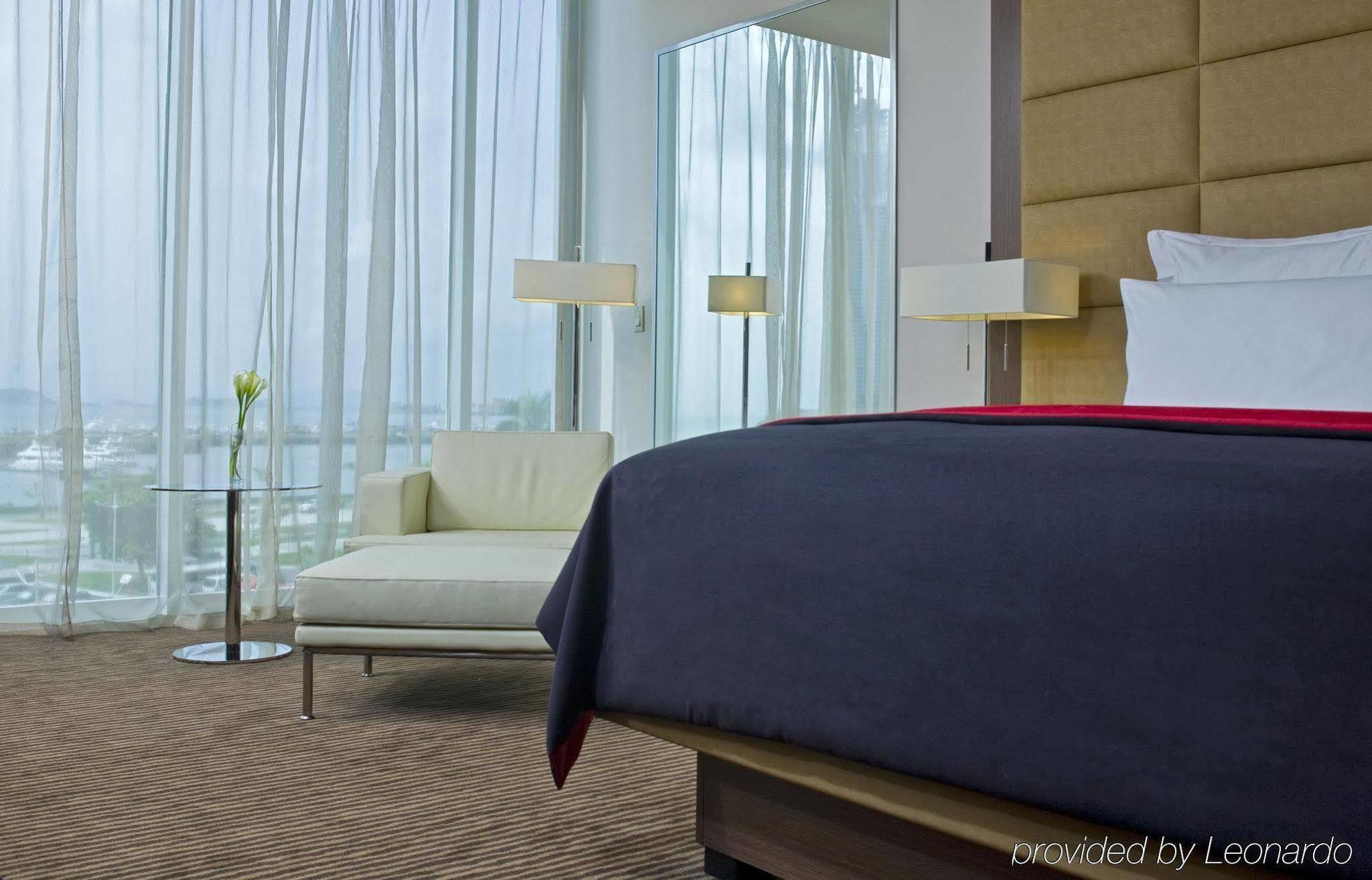 Le Meridien 5*